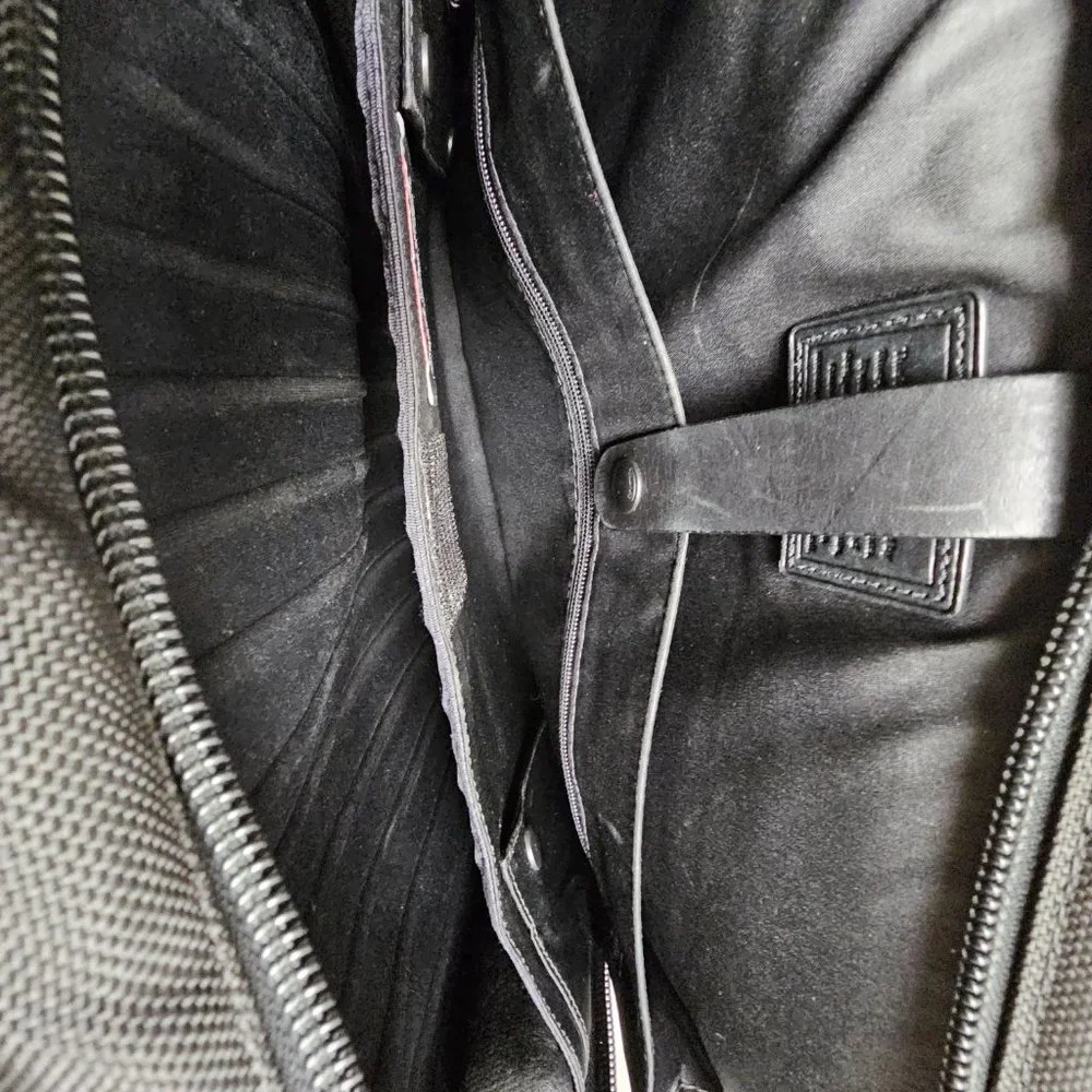 Black Tumi Alpha Bag Strap Adjustable Laptop Brief Case Briefcase Handles T-Pass